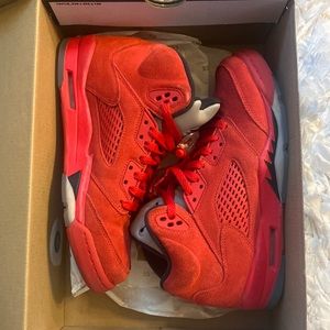 Air Jordan 5 Retro BG size 7 Youth